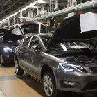 Cadena de montaje de la fábrica de Seat en Martorell.-ALBERT BERTRAN