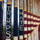 Un trozo de muro que separa México de EEUU visto desde Tijuana.-GUILLERMO ARIAS (AFP)