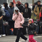 Menores en la 'jungla' de Calais.-AFP / PHILIPPE HUGUEN