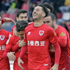 Adri Castellano se ha ganado un puesto en el once del Numancia jugando como central.-Mario Tejedor