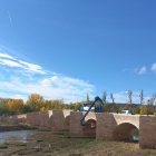 Obras de instalación en el puente de Langa de Duero..-HDS