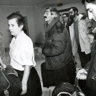 Un grupo de personas bosnias llegando a Soria a mediados de 1992.-F. SANTIAGO