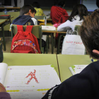 Alumnos en aula soriana. / VALENTÍN GUISANDE-