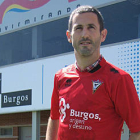 Nagore el día de su presentación como jugador del Mirandés. / El Correo de Burgos-