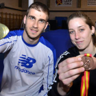 Francisco Javier Abad y Carla Franch muestran las medalla logradas en Sabadell. / ÁLVARO MARTÍNEZ-
