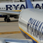 Aviones de Ryanair en Barcelona. /-REUTERS / ERIC GALLARD (REUTERS)