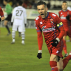 Julio Álvarez fue el protagonista del choque ante el Mallorca al marca los dos goles rojillos.-Diego Mayor