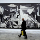 El 'Guernica' expuesto en el Museo Reina Sofía de Madrid.-CHEMA MOYA