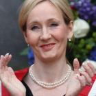 Una imagen de J. K. Rowling en Edimburgo.-AFP / DAVID CHESKIN