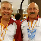 Los veteranos Aldea y Romera ganaron el Nacional de salmónidos por equipos.-D.S.