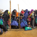 Mujeres rohinyás en un campo de refugiados en Bangladés.-/ AP / MANISH SWARUP (AP)