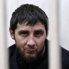 Dadaev, entre rejas en un juzgado de Moscú, el pasado día 8.-Foto: REUTERS / TATYANA MAKEYEVA