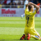 El delantero del Villarreal, Roberto Soldado, durante un partido de liga de la pasada temporada.-MIGUEL LORENZO