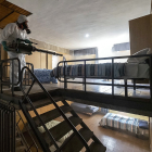 Trabajos de desinfección por parte la Brilat del Ejército en una residencia de ancianos. PABLO REQUEJO / PHOTOGENIC