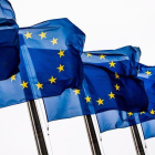 Banderas de la Union Europea en la Comision Europea en Bruselas.-EFE / EPA