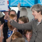 La primera ministra británica, Theresa May, durante su mitin en Aberdeen.-AFP