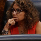 La ministra de Hacienda, María Jesús Montero, en el pleno extraordinario del Congreso sobre la crisis del Open Arms.-JOSÉ LUIS ROCA