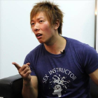 El actor porno japonés, Ken Shimizu, en la entrevista con AFP.-Foto:   YOSHIKAZU TSUNO / AFP