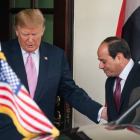 El presidente de los Estados Unidos, Donald Trump recibe a su homologo egipcio,  Abdel Fattah Al-Sisi.-EFE