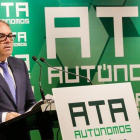 Imagen de archivo del presidente de ATA, Lorenzo Amor, durante un acto de la organización de autónomos.-DAVID UTRILLA (ATA)