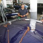 Son numerosos los coches que han sufrido daños en la chapa y muchos de ellos cuentan con centenares de bollos.-M.T.