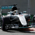 Lewis Hamilton, líder por poco en los entrenamientos libres de Abu Dabi.-REUTERS / HAMAD I MOHAMMED