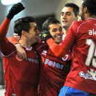 Varios jugadores del Numancia celebran uno de los goles marcados ante la Ponferradina. / DIEGO MAYOR-