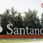 La sede central del Banco Santander, en la localidad madrileña de Boadilla del Monte.-DAVID CASTRO