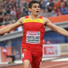Bruno Hortelano, cuando ganó la medalla en los Europeos de Amsterdam.-AP / GEERT VANDEN WIJNGAERT
