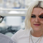 Woodu Allen y Kristen Stewart, en Cannes.-REGIS DUVIGNAU / REUTERS