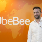 El mirandés Javier Cámara en las instalaciones de beBee en Madrid.-E.M.