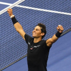 Nadal celebra el pase a la final del Open USA tras su triunfo ante Del Potro.-AFP / DON EMMERT