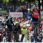Vincenzo Nibali triunfa en Andorra por delante de De la Cruz (tapado en la imagen) y Chris Froome-AFP / JAIME REINA