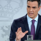 El presidente del Gobierno, Pedro Sánchez, en su comparecencia de balance del año.-JOSÉ LUIS ROCA