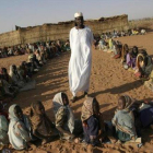 Una escuela en los campamentos de refugiados de Darfur, en Sudán.-AP / JOSE CENDON
