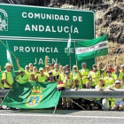 Columna sur de la Marcha de Pensionistas entrando en la provincia de Jaén, de camino a Madrid.-CEDIDA (EL PERIÓDICO)