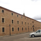 Exterior de la residencia San José de El Burgo de Osma.-VALENTÍN GUISANDE