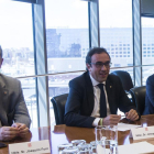 Joaquim Forn, Josep Rull y Jordi Turull, en una reunión en agosto del 2017.-QUIQUE GARCÍA (EFE)