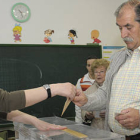 Las votaciones celebradas el pasado 10 de abril en Castilruiz. / EVA SÁNCHEZ-
