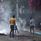 Las protestas callejeras en Haití son cada vez más violentas.-REUTERS