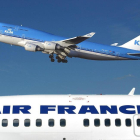Aviones de Air France y de KLM en el aeropuerto de Ámsterdam.-AFP