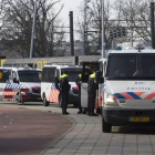 La policía investiga sobre el tiroteo en Utrecht.-AP
