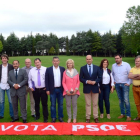 Alcaldes y candidatos del PSOe ayer en La Dehesa.-Álvaro Martínez
