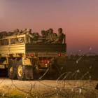 El gobierno de los Estados Unidos envía soldados a la frontera con México.-AFP