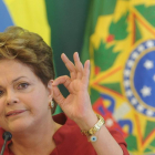 Dilma Rousseff, durante un desayuno con periodistas, en diciembre del 2012, en el palacio de Planalto, en Brasilia.-EFE / FERNANDO BIZERRA JR