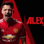 Alexis, con la camiseta de su nuevo club, el Manchester United-EL PERIÓDICO