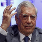 Vargas Llosa, durante un acto en Madrid, el año pasado.-EFE / EMILIO NARANJO