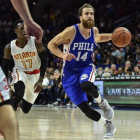 Los Sixers del 'Chacho' no han conseguido sumar ninguna victoria en los siete partidos que han disputado.-JOHN GELIEBTER