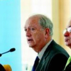 El presidente de Colonial, Juan José Bruguera (izquierda), y el consejero delegado, Pere Viñolas.-RICARD CUGAT