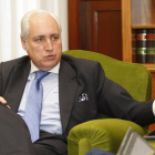 El presidente del TSJ, ayer en la Audiencia de Valladolid durante la entrevista.-J. M. LOSTAU